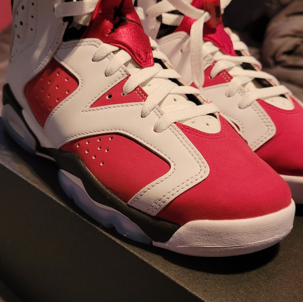Retro carmine 6